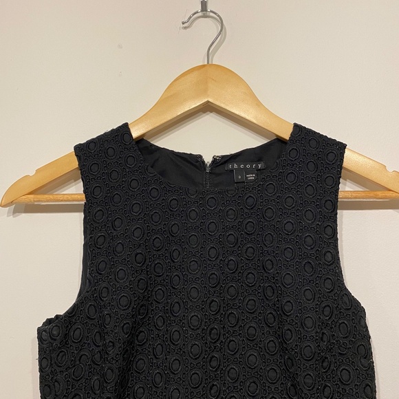 Theory Gwideen Bonded Eyelet Shift Mini Black Dress Size 0 - Picture 3 of 6